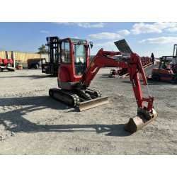 Mini pelle Yanmar VIO25-4 W                                                       France compact