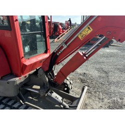 Mini pelle Yanmar VIO25-4 W                                                       France compact