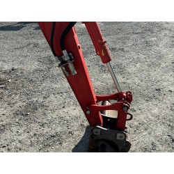 Mini pelle Yanmar VIO25-4 W                                                       France compact