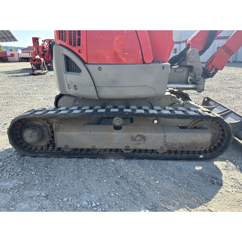 Mini pelle Yanmar VIO25-4 W                                                       France compact