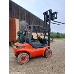 Chariot élévateur mat vertical Fenwick Linde H35T 3.5T                                                      France compact