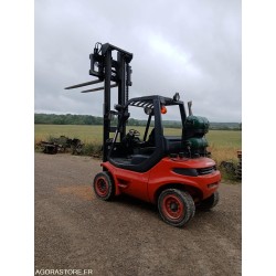 Chariot élévateur mat vertical Fenwick Linde H35T 3.5T                                                      France compact