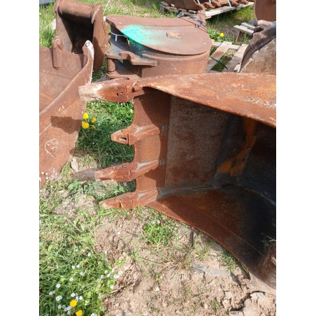 Godet 600mm ARDEN QA10

Pour pelle de 2.5 à 6 T

600 mm

4 Dents 

Manque une dent fond en mauvais état.