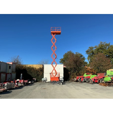 Nacelle électrique ciseaux Haulotte Compact 14M                                                           France compact