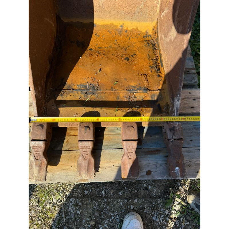 Godet 700mm Morin M3