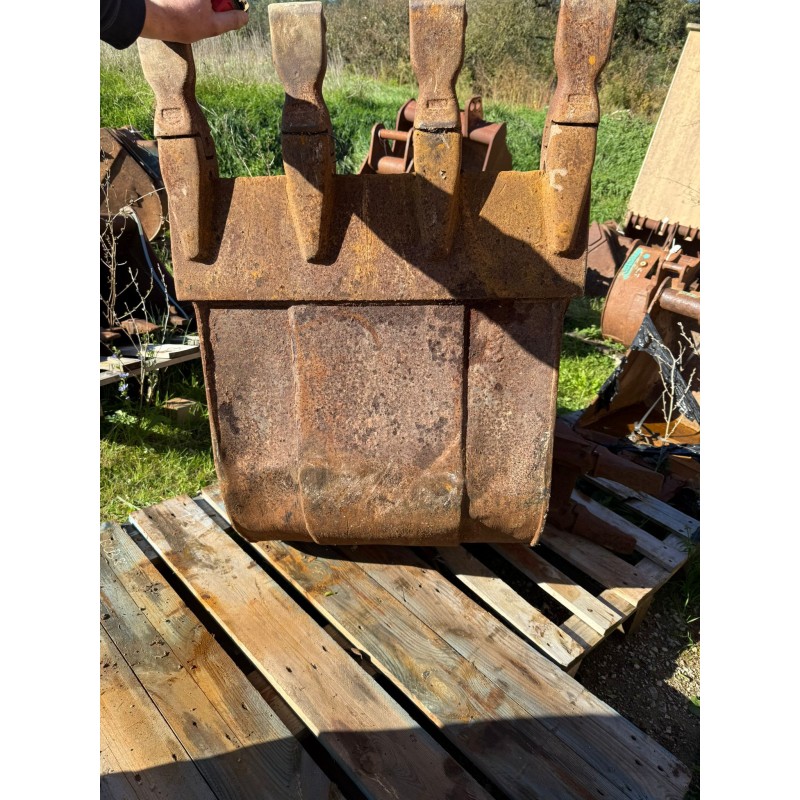 Godet 700mm Morin 3