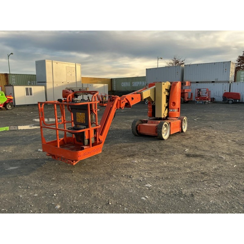Nacelle électrique JLG E300 AJP                          France compact