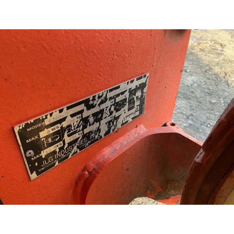 Nacelle électrique JLG E300 AJP                          France compact