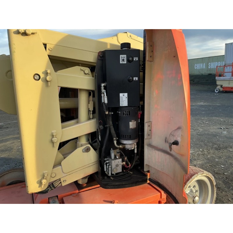 Nacelle électrique JLG E300 AJP                          France compact