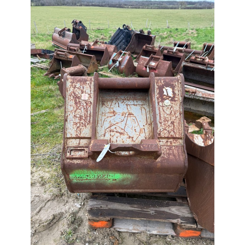 Godet 600mm ARDEN QA20                        France compact