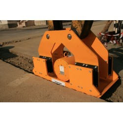 Plaque compactage hydraulique sur pelle 5T / 11T