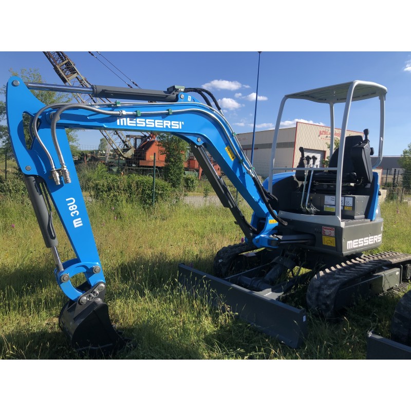 Mini pelle MESSERSI M-38U