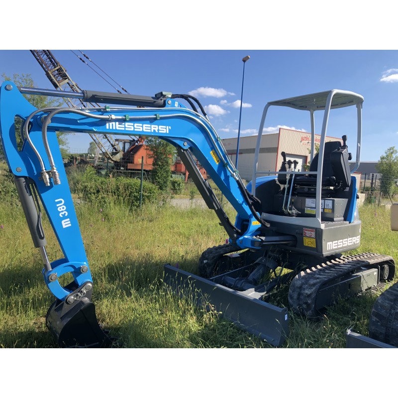 Mini pelle MESSERSI M-38U
