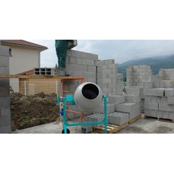 Bétonnière non tractable SYNTESI S 140 IMER