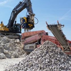 Godet concasseur BF pour pelle de 43T à 70T