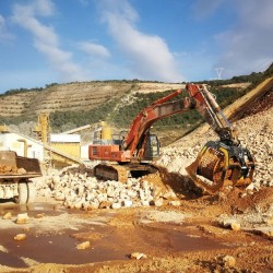 Godet cribleur MB pour pelle de 20T à 35T