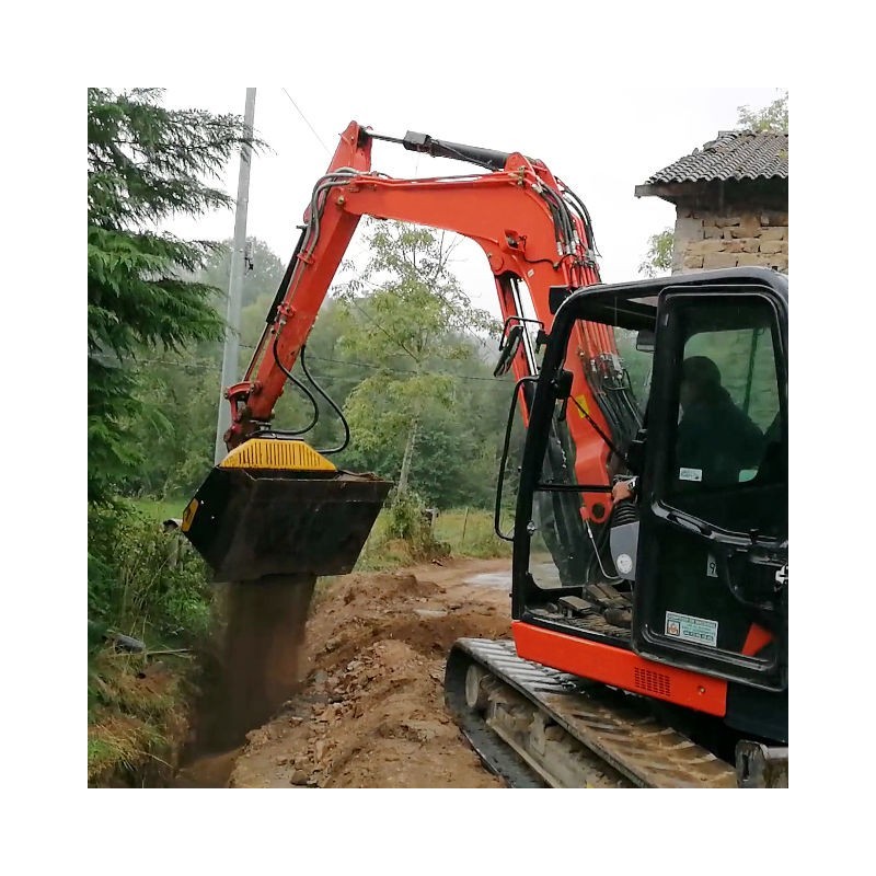 Godet cribleur broyeur MB pour pelle de 3.5T à 12T