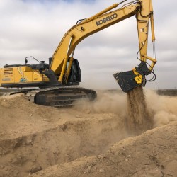Godet cribleur broyeur MB pour pelle de 9T à 24T