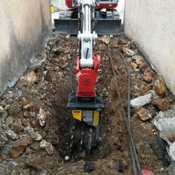 Fraise hydraulique MB pour pelle de 3.5T à 11T