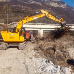 Pince de tri MB-G600 pelle 6T à 12T                       France compact