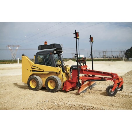 Nivelleuse pour mini chargeur type BOBCAT