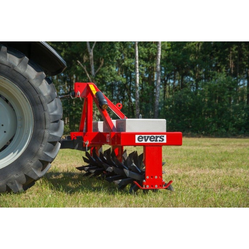 Aérateur de surface pour prairies et grandes surfaces EVERS