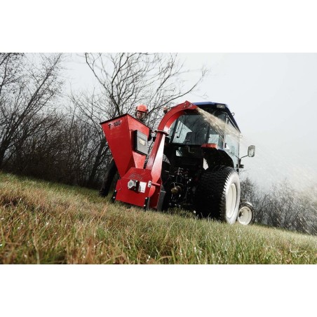 Déchiqueteuse de branches et de végétaux pour tracteur TP100 PTO