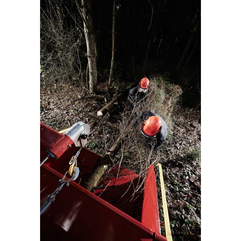Déchiqueteuse de branches derrière tracteur TP230 PTO