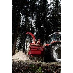 Déchiqueteuse de branches derrière tracteur TP230 PTO