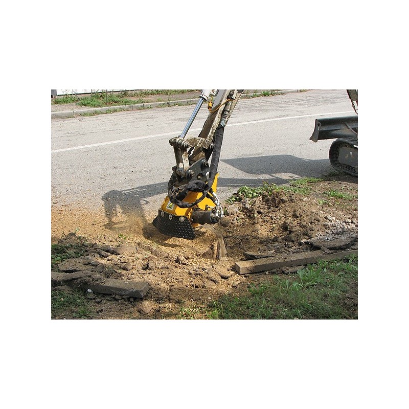 Rogneuse de souche hydraulique pour pelle de 2T5 à 7T