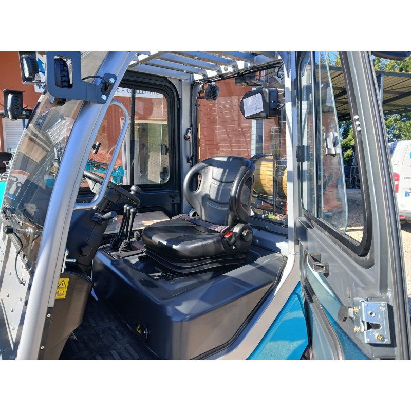 Chariot élévateur frontal GAZ 2.5T-3T ou 3.5T