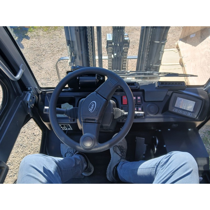 Chariot élévateur frontal GAZ 2.5T-3T ou 3.5T