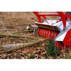 Broyeur forestier à marteaux fixes en widia pour tracteurs de 70 à 150 cv TFV VENTURA VOLTA