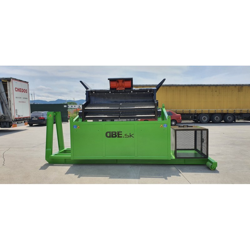 Crible SUR BERCE POLYBENNE DB40LA 18-60 t/h