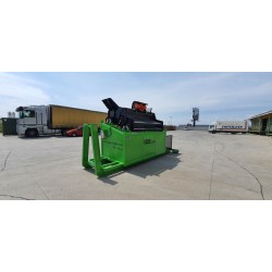 Crible SUR BERCE POLYBENNE DB40LA 18-60 t/h
