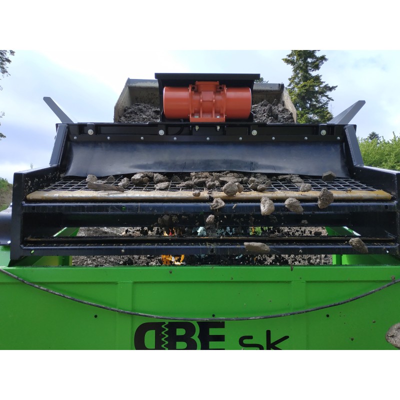 Crible SUR BERCE POLYBENNE DB40LA 18-60 t/h