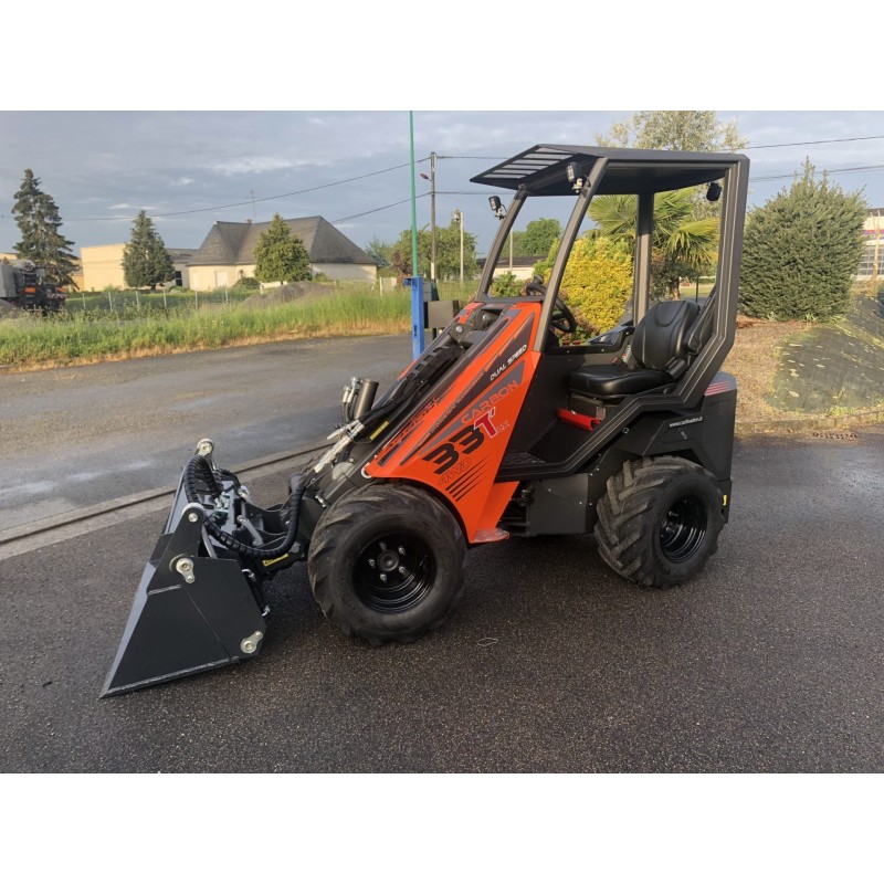 Valet de ferme CASTLOADER 33TLX 