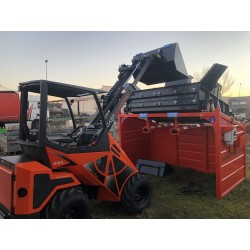 Valet de ferme CASTLOADER 33TLX 