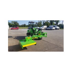 BROYEUR D'ACCOTEMENT FRONTAL MB900