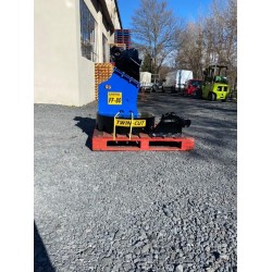 Gyrobroyeur FF80 forestier sur pelle SLANETRAC