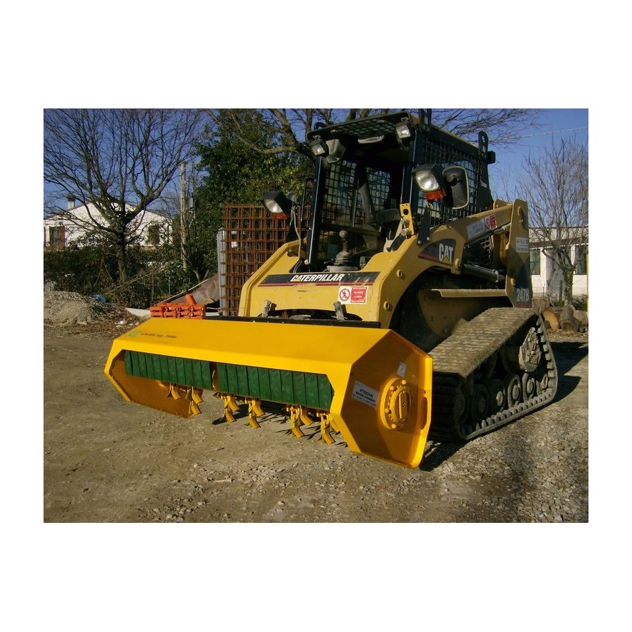 Broyeur 1900mm chargeur et porte outils Broyeur 1900mm chargeur et porte outils