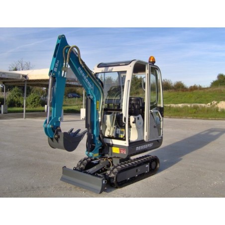 Mini pelle MESSERSI M18DS 1.8T