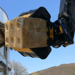 Pince de tri MB-G1000 pelle 18T à 25T                     France compact