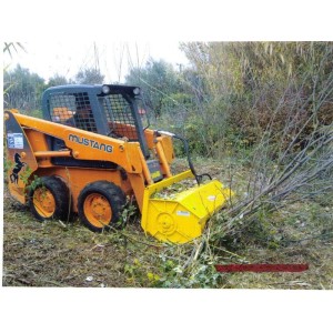 Broyeur 1900mm chargeur et porte outils Broyeur 1900mm chargeur et porte outils