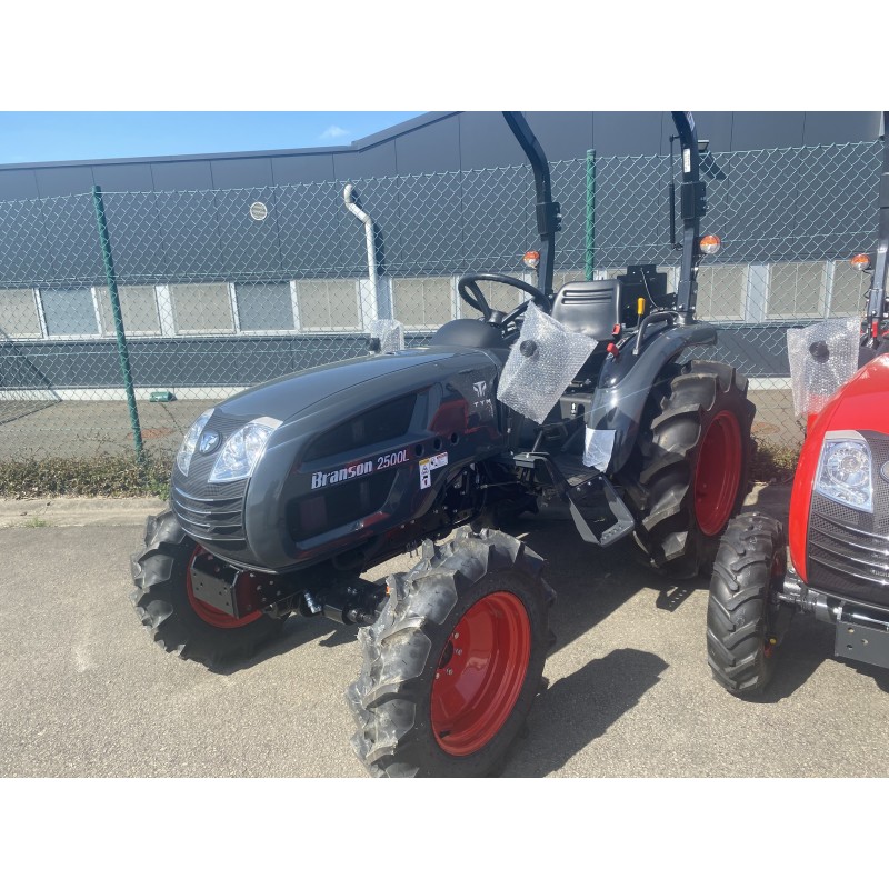 Tracteur BRANSON 2500L Mécanique