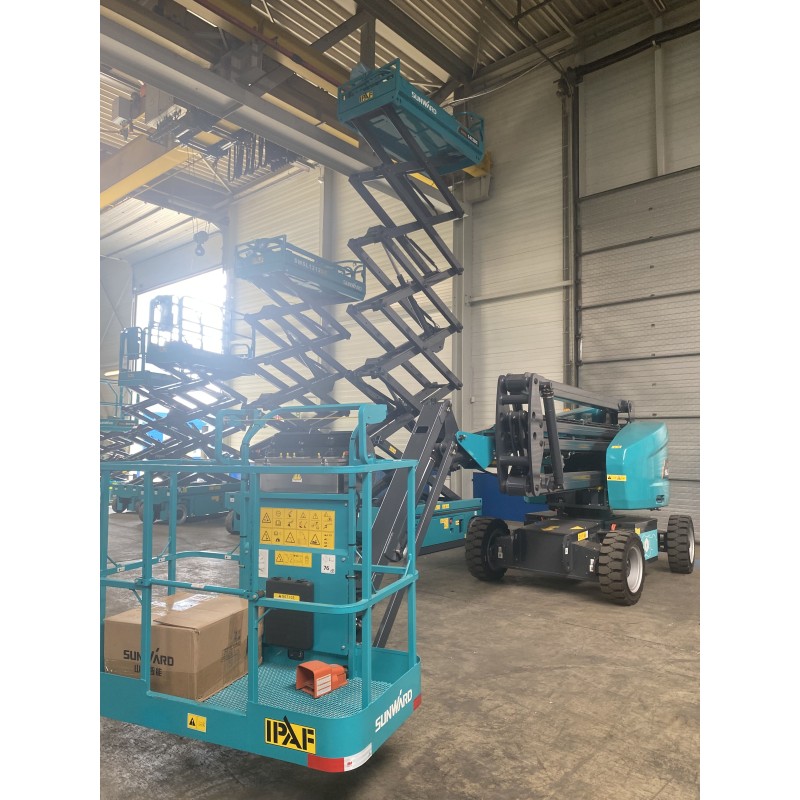 Nacelle articulée 16 m SUNWARD SWA16JE                                                                       France compact