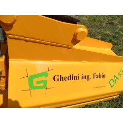 Débrousailleuse bi-directionelle GHEDINI pour mini pelles 