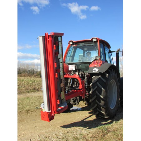 BROYEUR AGRICOLE LATERAL VENTURA VOLGA 25 CV A 100 CV