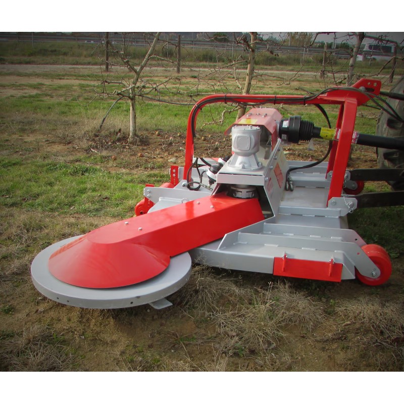 Girobroyeur 50-120 CV à couteaux à disque latéral MILK VENTURA