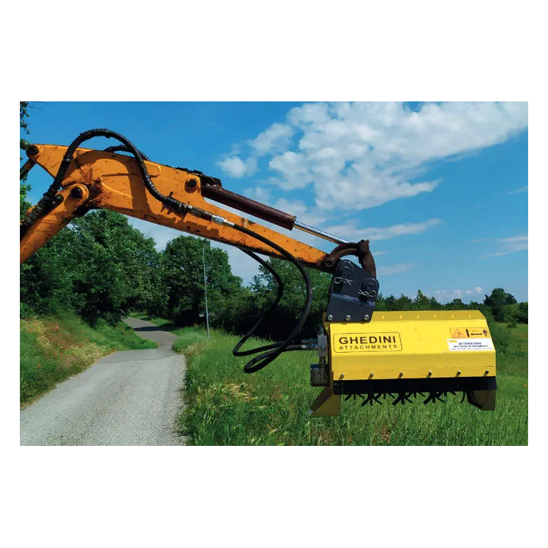 Tête de broyage GHEDINI DA 56 640mm pour pelle 1T - 3T (en version couteaux ou marteaux)